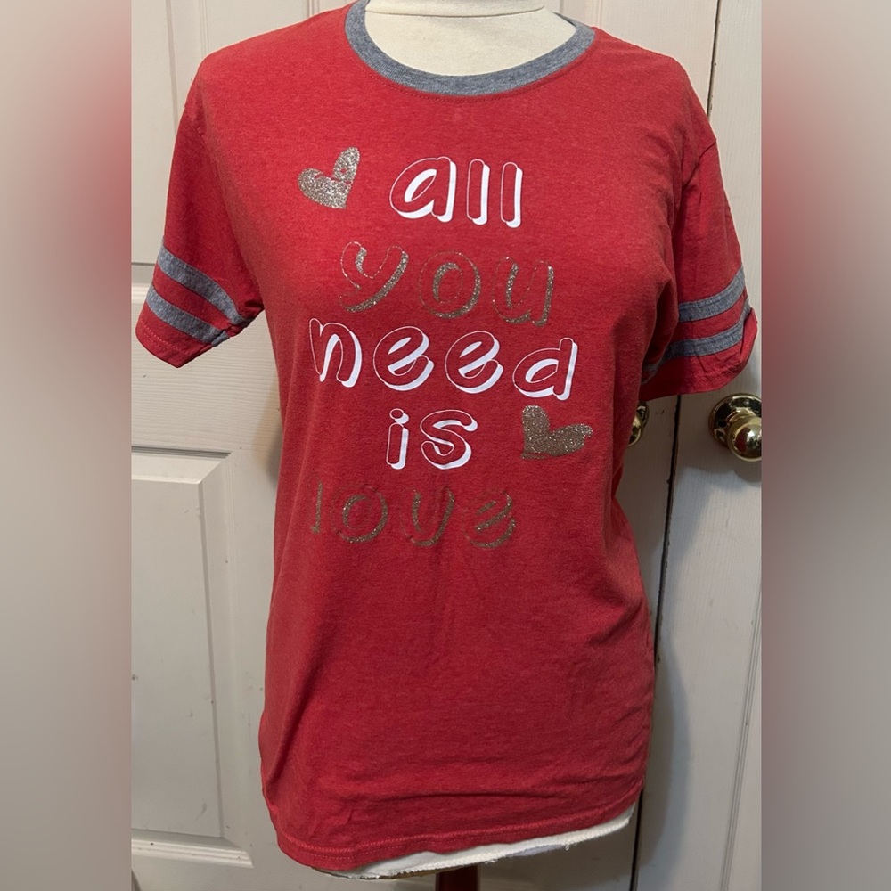 Jerzees Red Tee Shirt with Heart Design size medium
